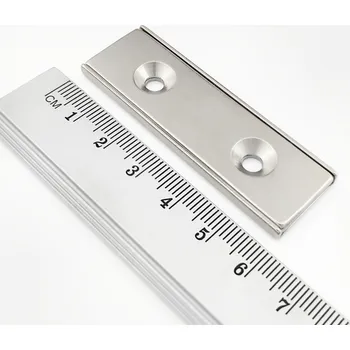 Dekorativní magnet orodian.cz Magnet v pouzdře s dírami pro šrouby 60×20×4 mm
