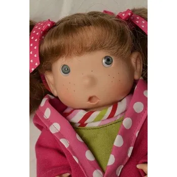 Panenka Tilina na vycházce od firmy Lamagik ze Španělska (Tilina - španělská panenka - 25 cm)