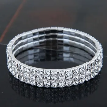 Náramek Náramek na ruku zdobený lesklými kamínky