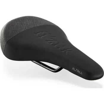 Sedlo na kolo fi'zi:k Gravita Alpaca X5 černé + Carriage Kit