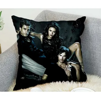 Polštář Povlak na polštář The Vampire Diaries (Upíří deníky) - 45 x 45 cm (8)