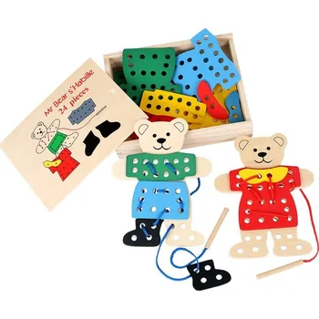 Dřevěná hračka Small Foot Provlékání oblékací medvídek 24 ks