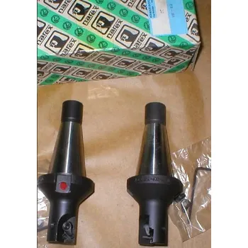 Fréza Fréza čelní stopková pravořezná, břitové destičky SK ČSN 222470 - 32 mm (Narex, Upínací kužel strmý ISO 40, 2 břity, průměr 32 mm)