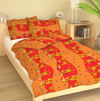 Povlečení Dětské krepové povlečení Žirafy oranžové Uzávěr: Mandlovací knoflík