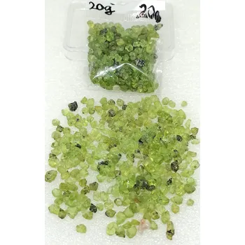 Olivínové chips kamínky 20 g – esoterika, čakry, feng shui