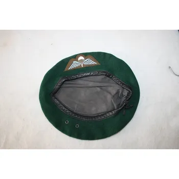 Klobouk Baret s výšivkou Oddíl výsadkářů Velká Británie- zelený