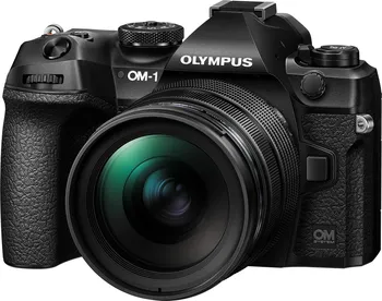 Kompakt s výměnným objektivem Olympus OM System OM-1