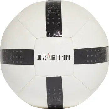 Fotbalový míč adidas Juve Club Home 5