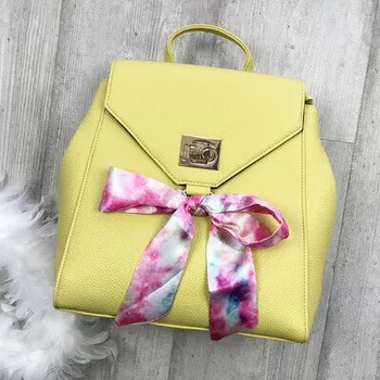 Kabelka Dámský batoh žlutý se šátkem NOBO N756