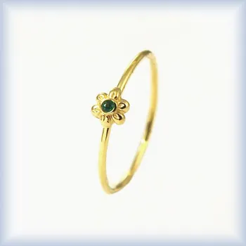 Prsten žluté zlato 52 safírově modrá