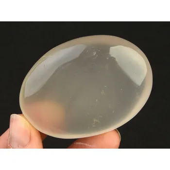 Přírodní kámen Girasol hladký kámen (93g)