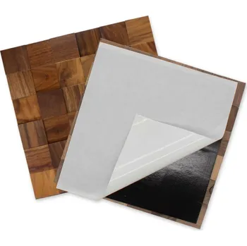 Stavební materiál Wodewa OŘECH 50, jednotlivé kusy 50 x 50 mm (0,0025 m²) nebo samolepící panel 300 x 300 mm (0,09 m²) - dřevěná mozaika 3D Broušený - olejovaný NA SAMOLEPÍCÍM PODKLADU