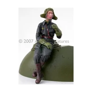 Plastikový model Alpine Miniatures 1/35 Coldwar era Soviet Tanker