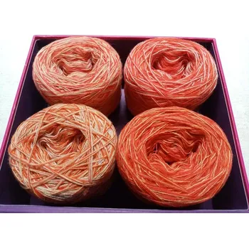 Příze Mandarinka merino 3-nitka 4x300m (Duhová krabička Mandarinka merino)