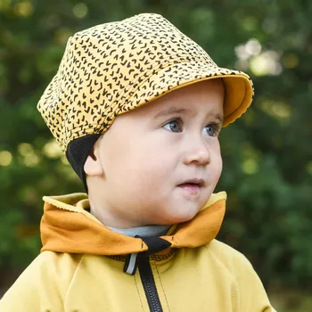 Kšiltovka hořčicová softshellová kšiltovka s potiskem