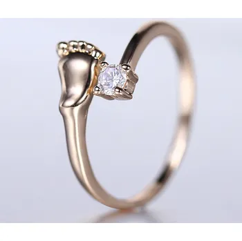 Prsten B-TOP Prsten BABY FOOT Druh barvy: Zlatá růžová