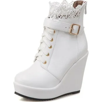 Dámské kozačky Kotníkové boty s krajkou na klínku GoodDayGirl Fashion Barva: Bílá, Velikost: 38