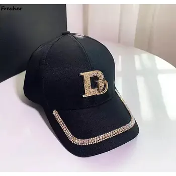 Kšiltovka Moderní dámská kšiltovka se zlatými detaily - BK1