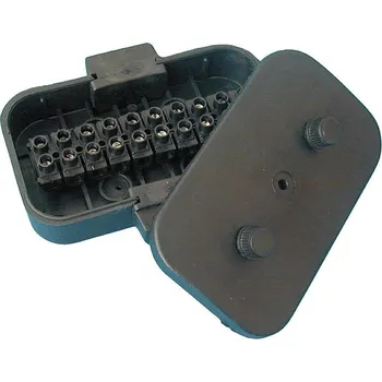 Přívěs k motorovému vozidlu Berger a Schröter připojovací zásuvka