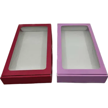 Krabička na výslužku Dárková krabička s průhledným okénkem v barvě fialové a bordo 25x14x3,5 cm