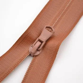 Zip Sarah voděodolný dělitelný 5mm - karamelová 70 cm
