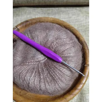 Nástroj na niť a příze Háček na háčkování se silikonovou rukojetí vel.3 mm