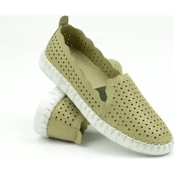 Dámské mokasíny Mago Dámské mokasíny Mago-064-6071 scorpion Velikost: 38