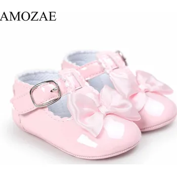 Dětská sálová obuv Lakované capáčky - sandálky s mašličkou a ozdobnou přezkou Barva: Růžová, Stélka: 13 cm (13-18m)