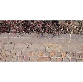 Obklad Porfyr červeno-rezavý, obrubníky tloušťka: 7 cm