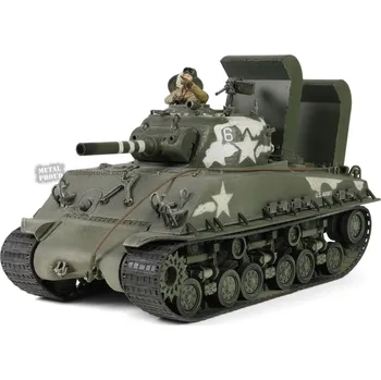 Plastikový model 1:32 M4 (105) Sherman HVSS w/ Deep Wading Gear, Okinawa, 1945