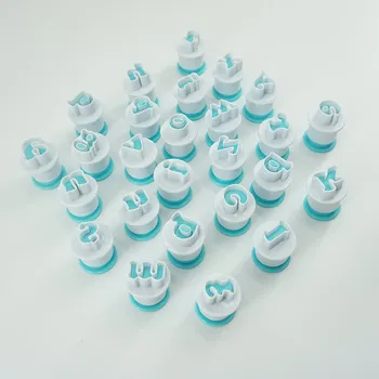 Vykrajovátko Harko Vykrajovátka s pístem abeceda malá písmena