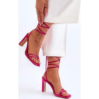 Dámské sandále Sandály na šněrování model 179621 Step in style 38