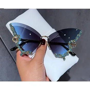 Luxusní dámské motýlí sluneční brýle s kamínky Barva: modrá