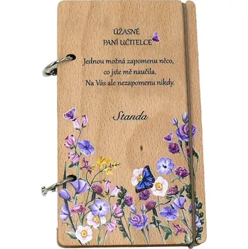 Zápisník Dřevěný zápisník pro učitelku luční kvítí A6 - se jménem