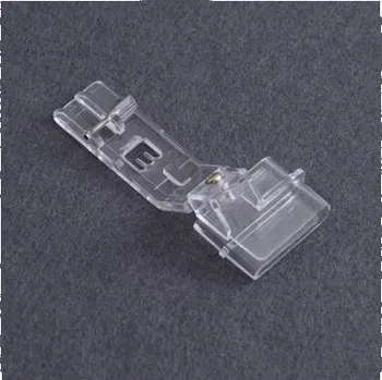 Příslušenství k šicímu stroji Patka se zakladačem na podehnutý lem - coverlocky Merrylock