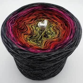 Příze Zimní slunovrat 4n-1520m (Lady Dee's Wintersonnenwende)