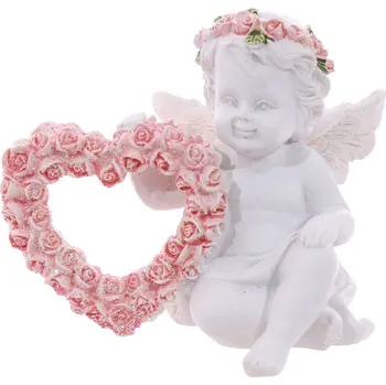 Anděl se srdíčkem z růží