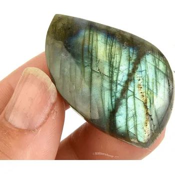 Přírodní kámen Labradorit ve tvaru mugle 15g s barevnými odlesky