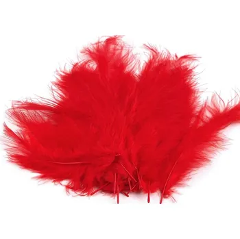Pštrosí peří červená č.9