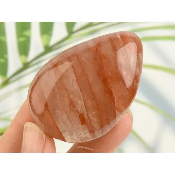 Přírodní kámen Křišťál s hematitem Madagaskar 75g