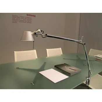 Lampička Tolomeo s úchytkou z boku stolu - E27 Artemide - stolní lampa Barva: Black