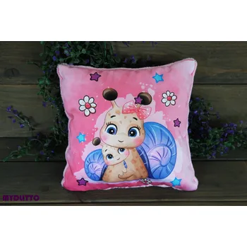 Dekorativní polštářek Polštářek - slečna hlemýžďová