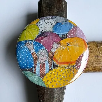 Dekorativní magnet Zuzana Honsová Nejsem z cukru - magnet 56 mm