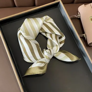 Šátek Hedvábný šátek khaki 53x53 cm v dárkovém balení, HEDVÁBNÝ SVĚT