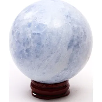 Drahý kámen Magieprirody.cz Kalcit modrý koule 65 mm 371 g přírodní kámen + dřevěný podstavec #K1034