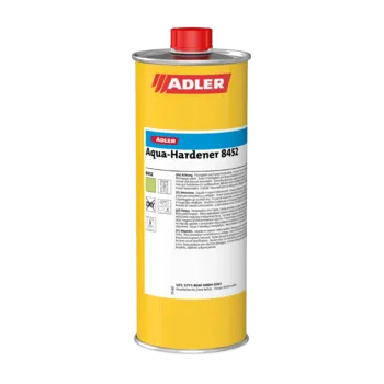 Lak na dřevo Adler AQUA-HÄRTER 8452 (Tužidlo) pro Bluefin Pigmores Hmotnost balení: 1kg + dárek k objednávce nad 1000Kč