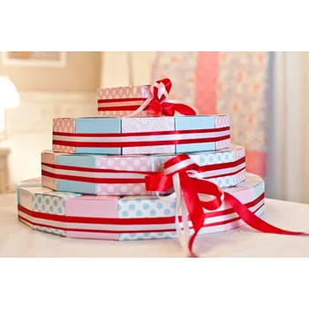 Krabička na výslužku Svatební diář - Výslužkový dort - 43 ks vč. koláčků