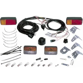 Auto-moto A.M.A. S.P.A. Univerzální sada světel pro traktory