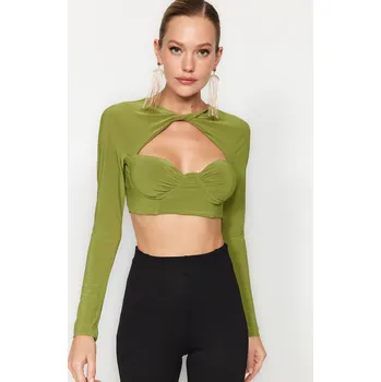 Dámská halenka Zelená pletená halenka s košíčkem na prsou a výřezem/ detailem otvoru od značky Trendyol Trendyol kaki 2498627