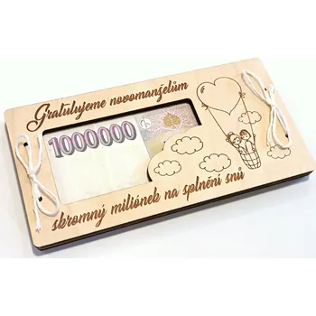 Dřevěná hračka MAJADESIGN Svatební dřevěné přání - MILION KORUN